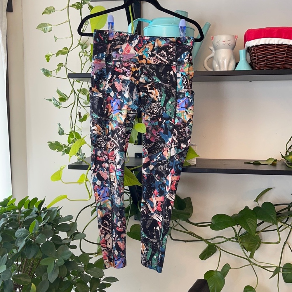 Lululemon Fast & Free 25’’ sz 8 Nulux legging